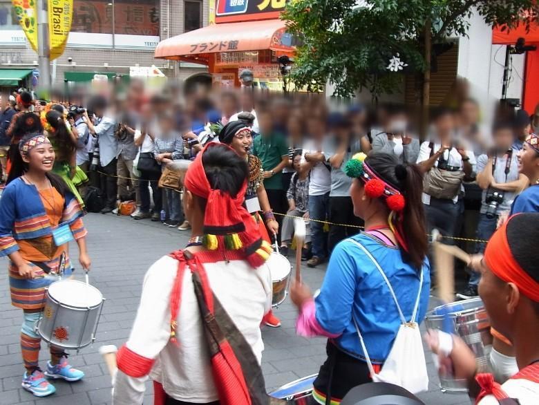 池袋ブラジルストリートカーニバル サンバと台湾伝統芸能、奇跡の融合！？瑪家國民中學～池袋ブラジルストリートカーニバル・その１: カンタータ日記・奥の院